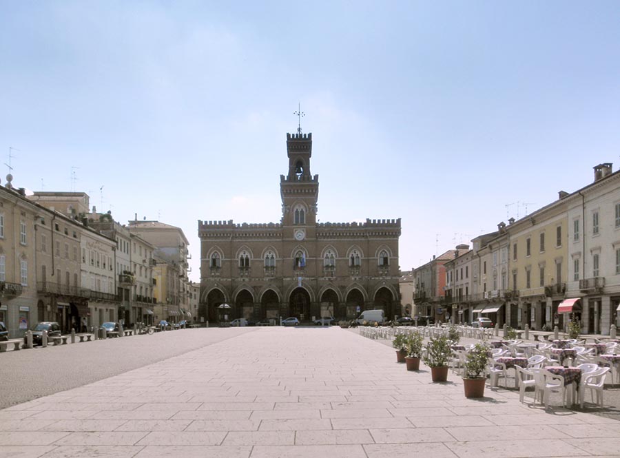 apertura porte casalmaggiore