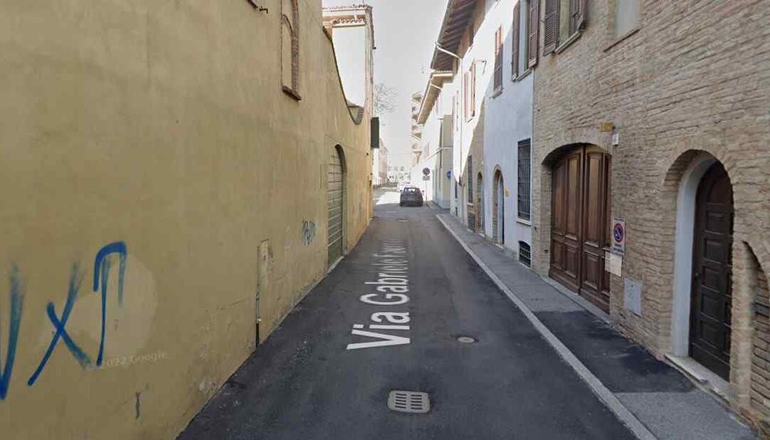 sostituzione serratura porta blindata cremona via gabriele faerno